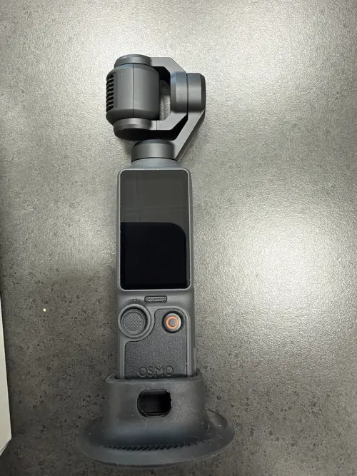Image 4 de offre 'DJI Osmo Pocket 4 4K UHD, écr'