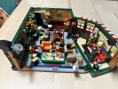 Miniatur-Bild 3 von Angebot 'LEGO Ideas Friends Central...'