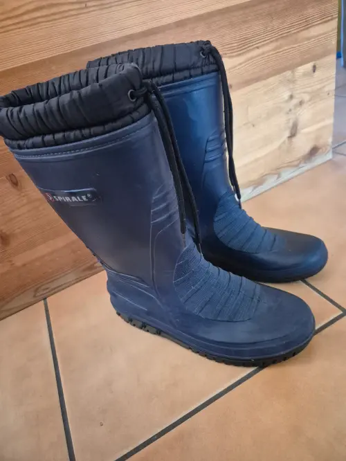 Image 1 de offre 'Bottes de pluie doublée'