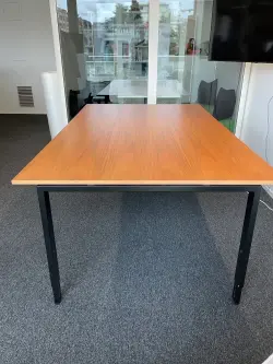 Bild von Angebot 'Konferenz-/Bürotisch'