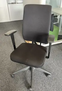 Bild von Angebot 'Bürostuhl'